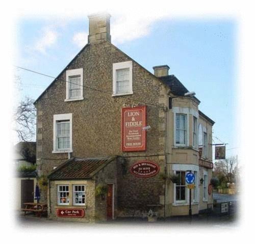Lion&Fiddle Hotel Trowbridge Eksteriør billede